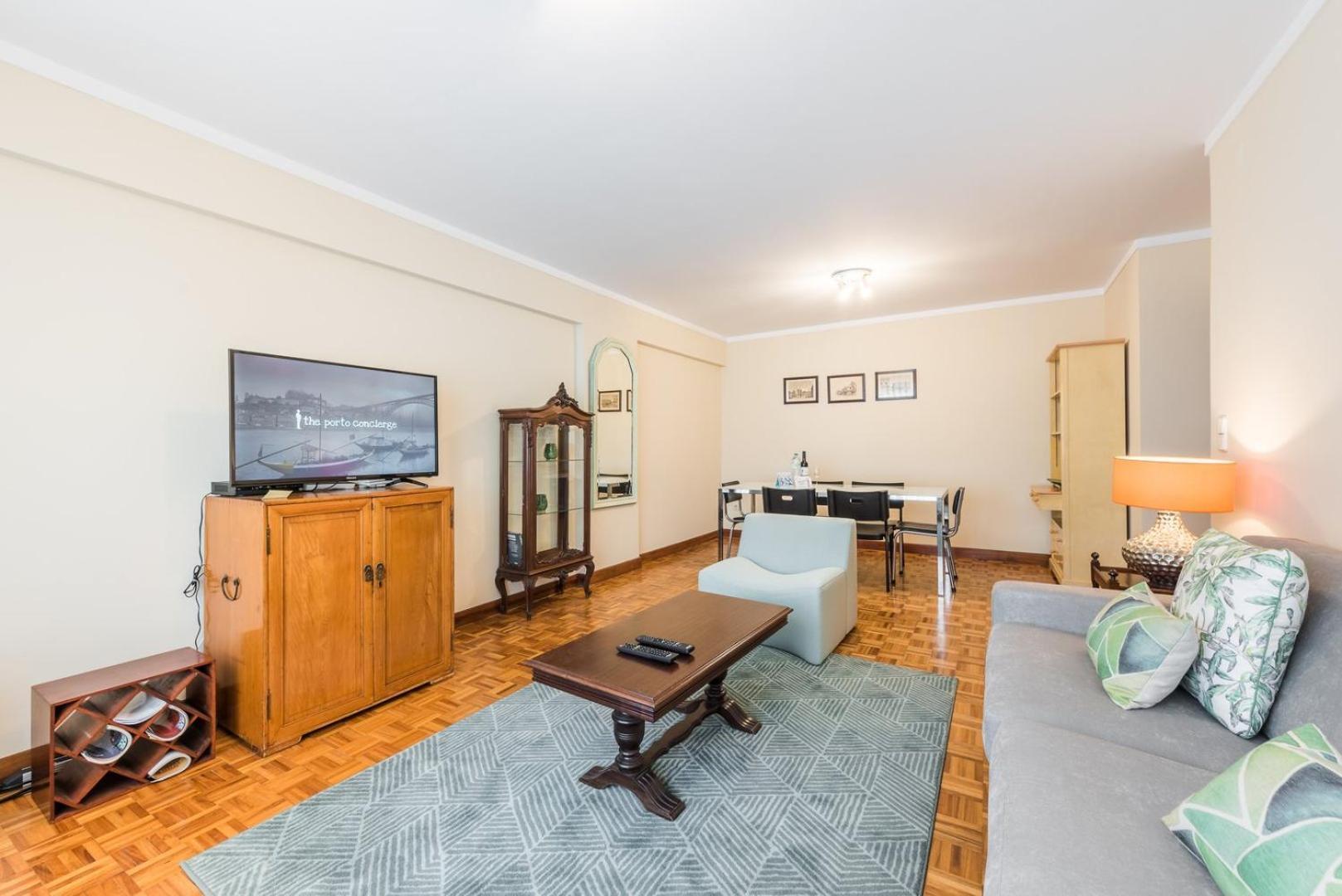 Guestready - Eclectic Haven In The Heart Of Porto Appartement Buitenkant foto