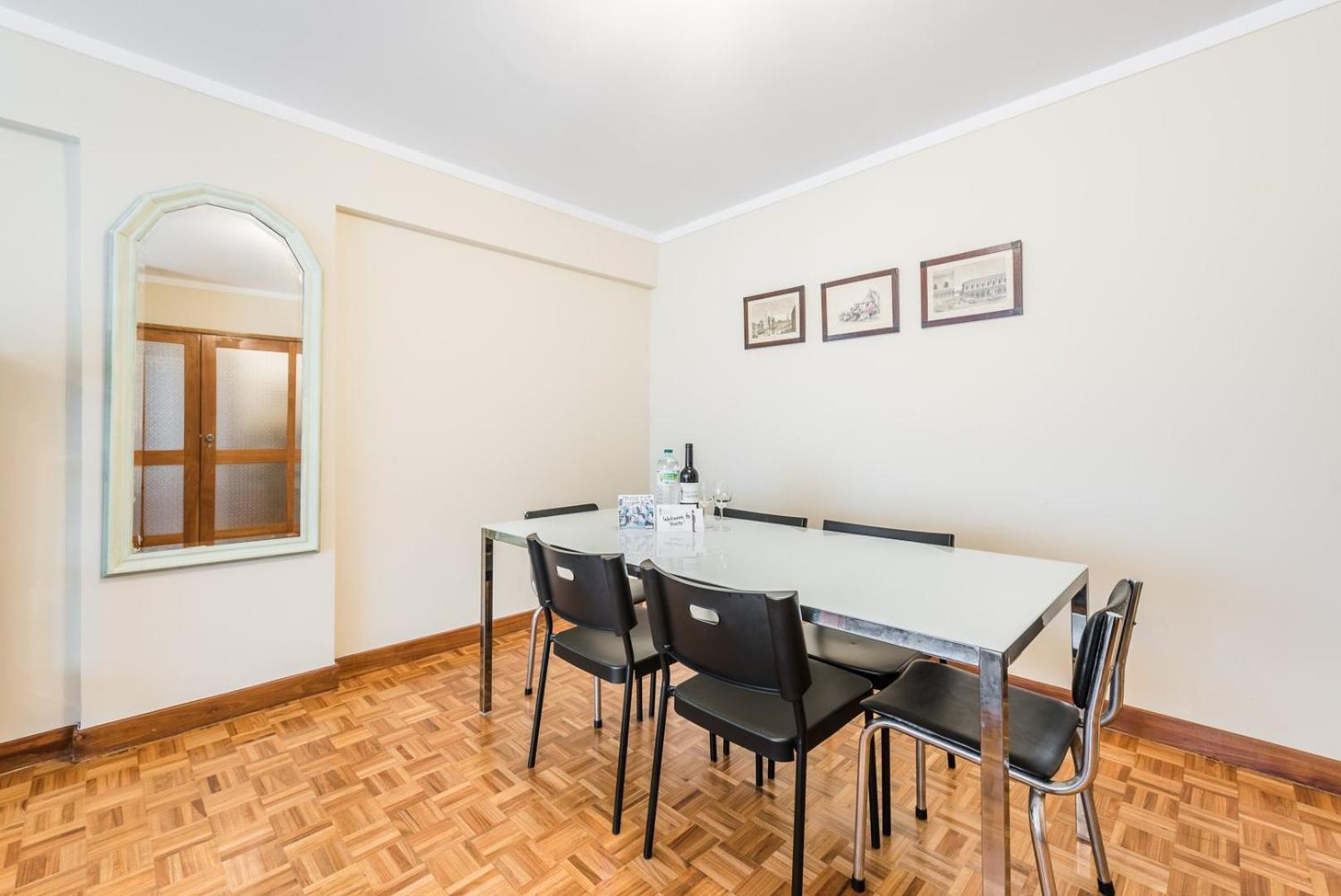 Guestready - Eclectic Haven In The Heart Of Porto Appartement Buitenkant foto